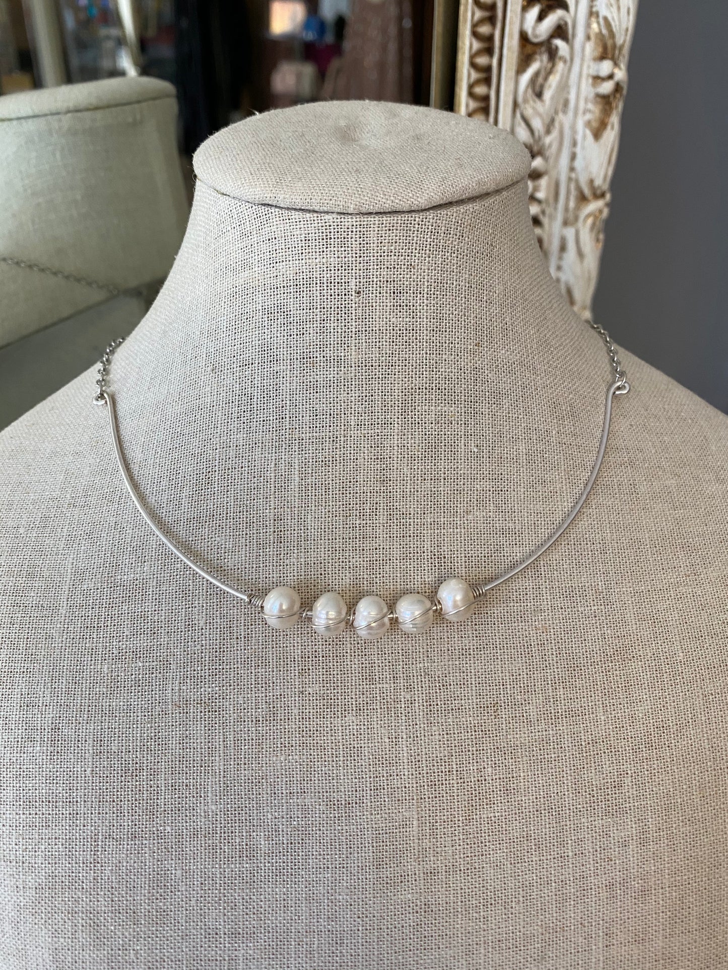 Gold & Pearl Wire Necklace Chokers