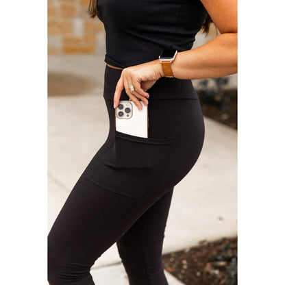 PREORDER: Capri Leggings with Pockets in Nine Colors